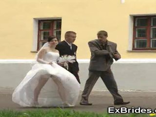 ממשי brides upskirts!